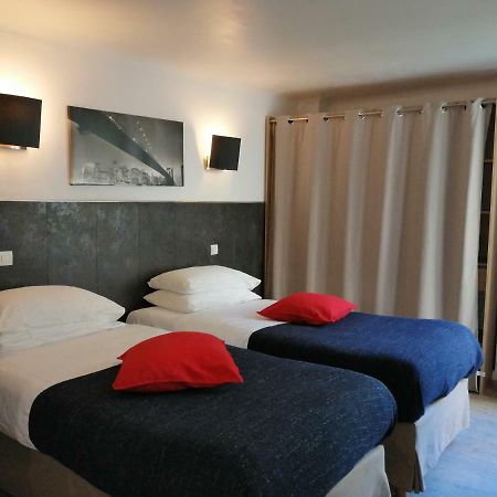 Brit Hotel Colbert ฌวง-เลส์-แป็งส์ ภายนอก รูปภาพ