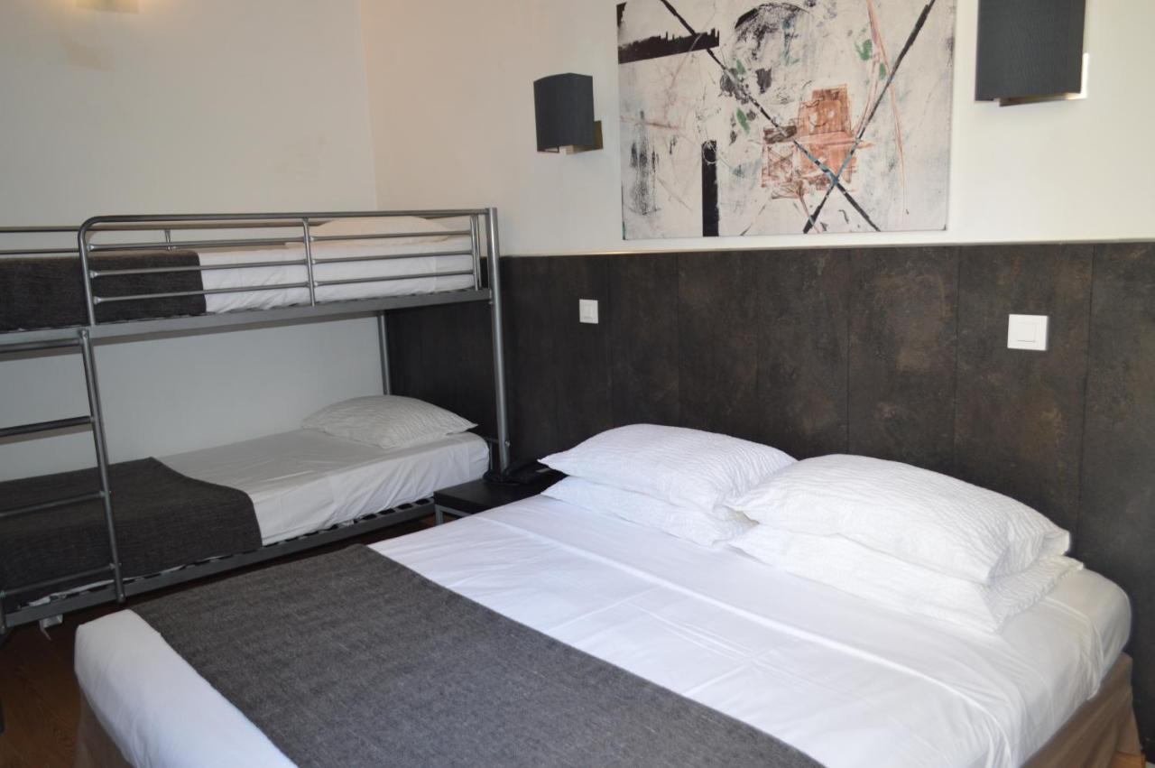 Brit Hotel Colbert ฌวง-เลส์-แป็งส์ ภายนอก รูปภาพ